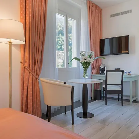 Hotell Lido Seegarten 4*